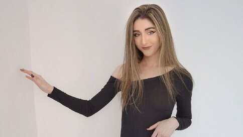 Free Naked AliceCreed
