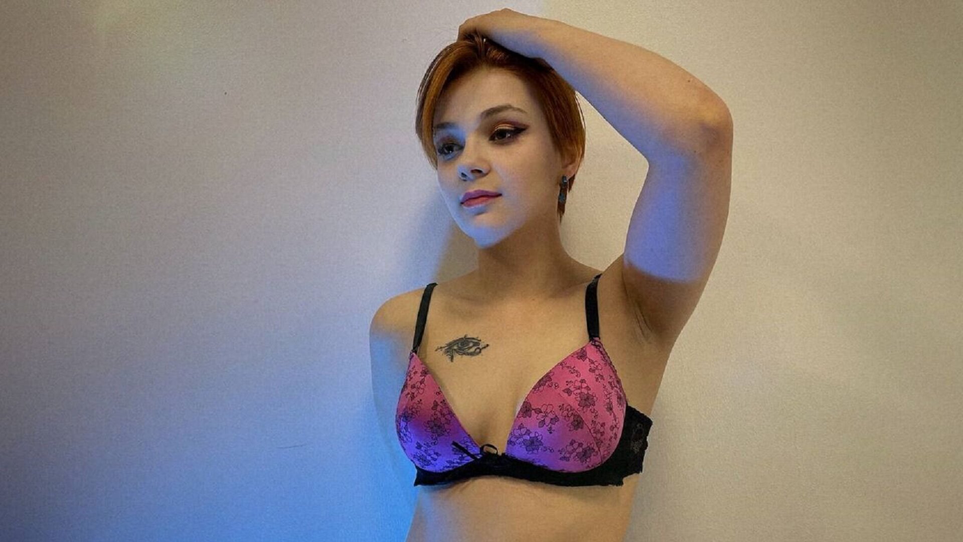 Free Naked KrisBarbi