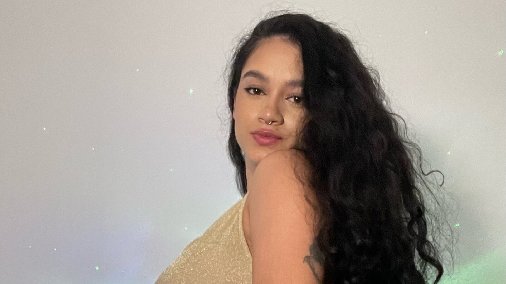 Free Naked LyzGuzman