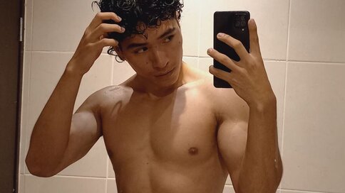 Free Naked NoahJhoness